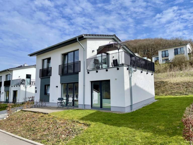 Fully equipped big vacation home with sauna, patio & barbecue | Pets allowed — photo 2
