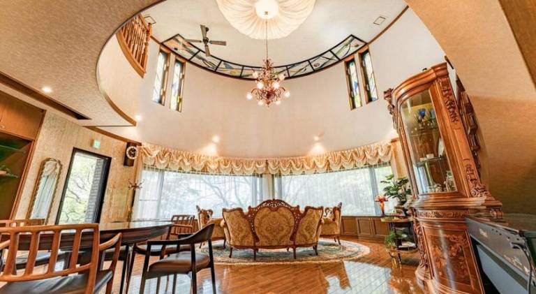 350 m² Villa