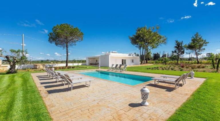 Villa with pool in Melissa