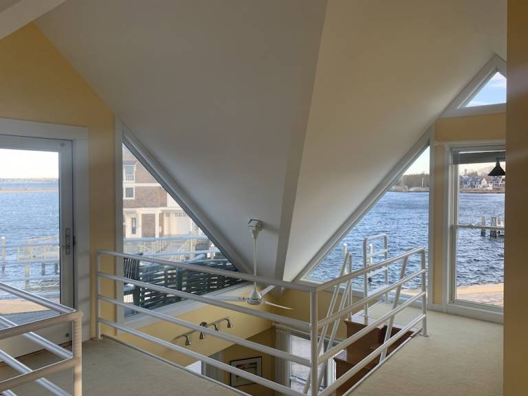 House  Stonington