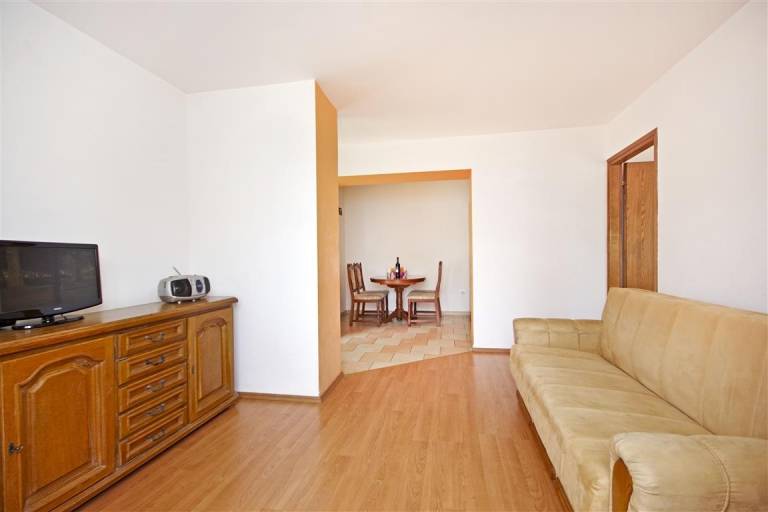 One bedroom apartment near beach Dugi Rat, Omiš (A-7575-b) — photo 3