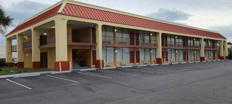 Red Roof Inn Tifton — photo 2