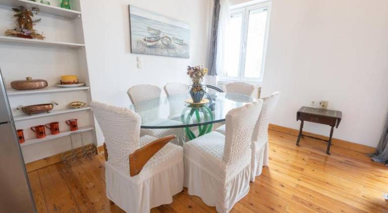 Holiday apartment with barbeque — photo 4
