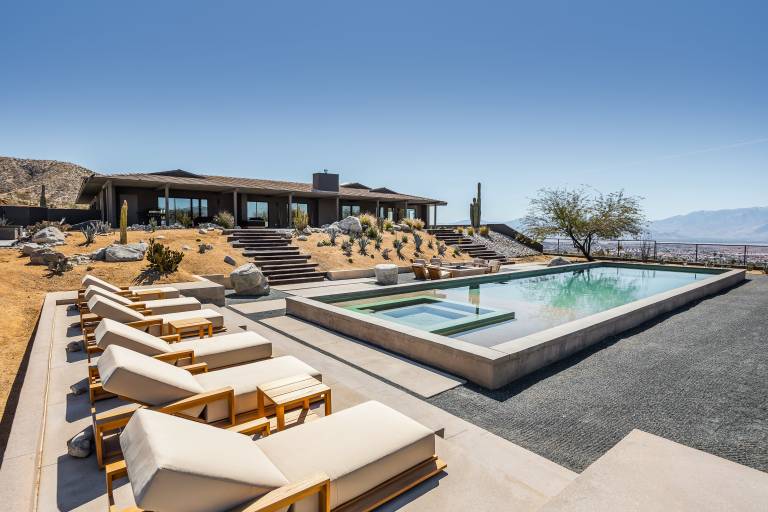 Accommodation Desert Hot Springs