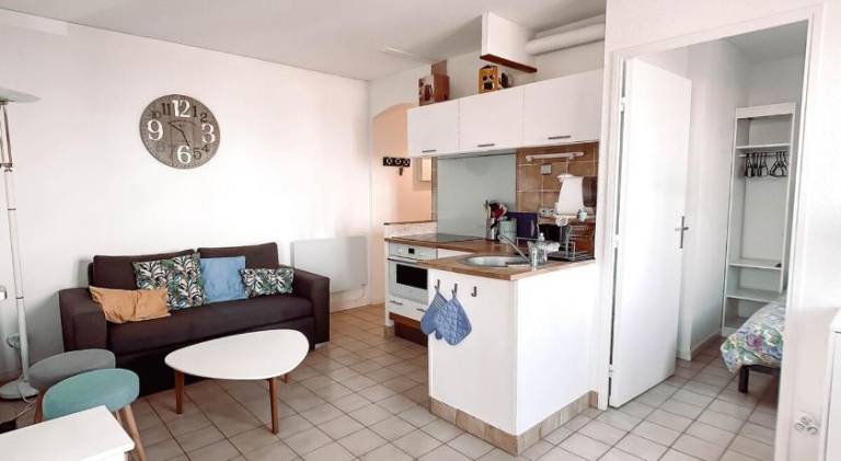 Pleasant holiday apartment with pool | Next to the beach | Dogs allowed — photo 2