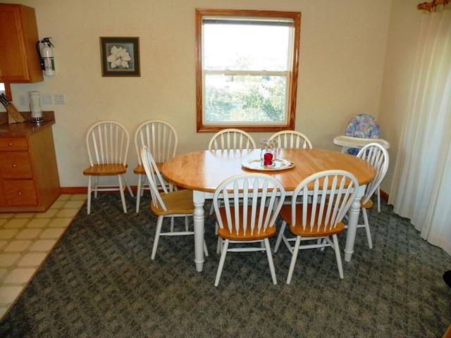 OS756- 5 BRs, Private Pool, Hot Tub, Pool Table, Dog Friendly, Comm. Tennis! — photo 5