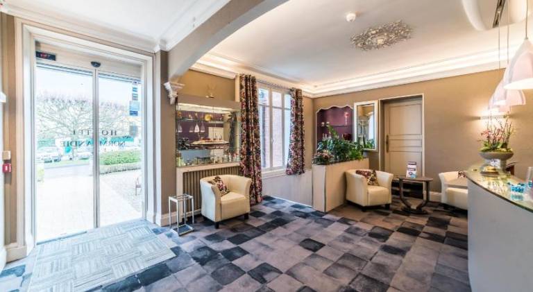 The Originals Boutique, Hotel Normandie, Auxerre (Inter-Hotel) — photo 3