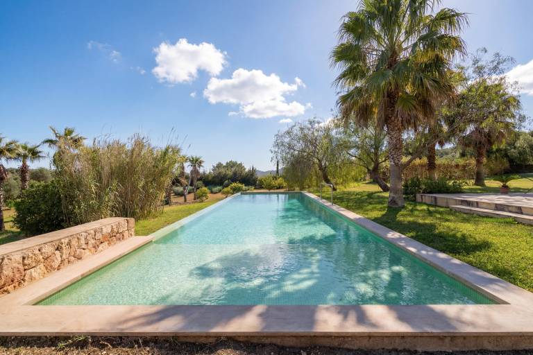 Country House 'Villas2meet Son Brun' with Mountain View, Wi-Fi and Air Conditioning in Manacor