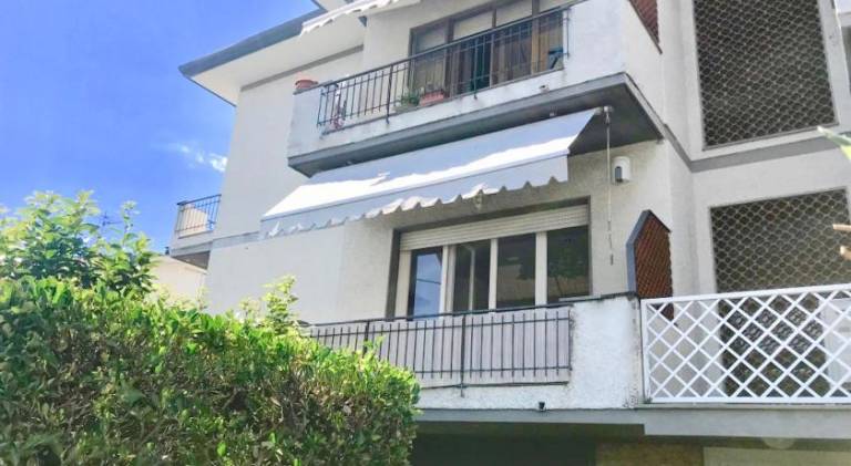 Holiday apartment with 3 rooms for 7 persons — photo 5