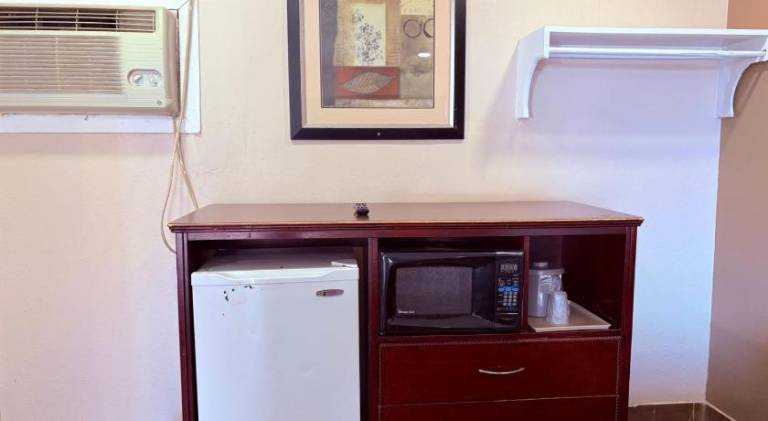 Economy Inn by Hotel O Gladewater, TX — photo 5