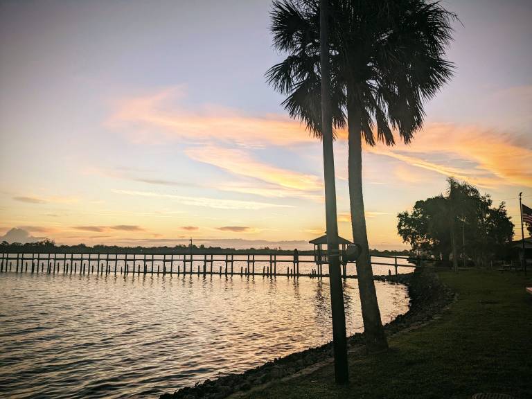 Cabin Ellenton