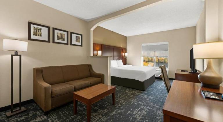 Comfort Suites Kansas City-Liberty — photo 2
