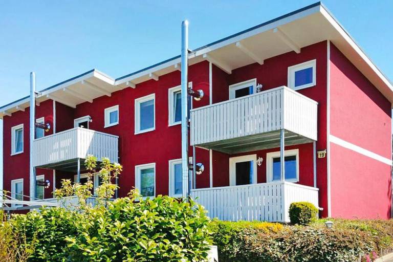 Holiday apartment with garden & barbecue | Sea view | Pets are welcome — photo 3