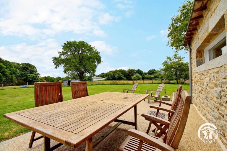Beautiful gite with yard, BBQ & terrace | Dogs allowed — photo 2