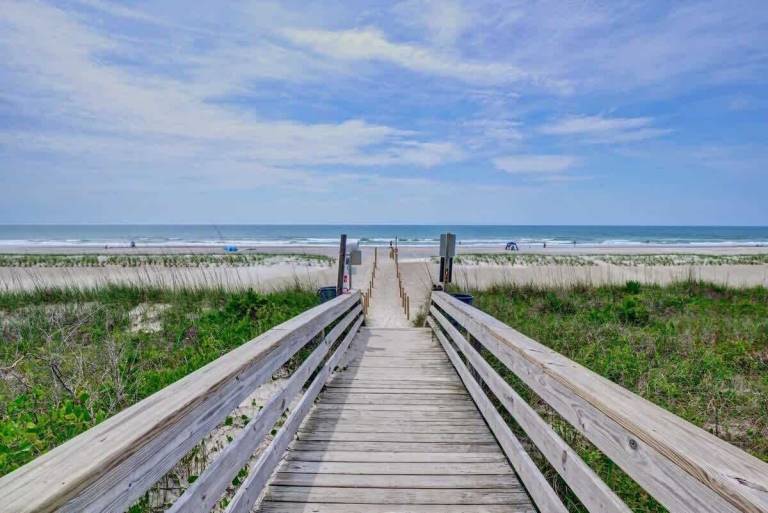 House Topsail Beach