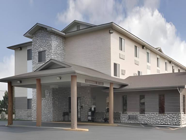 Super 8 by Wyndham Billings in Billings, MT