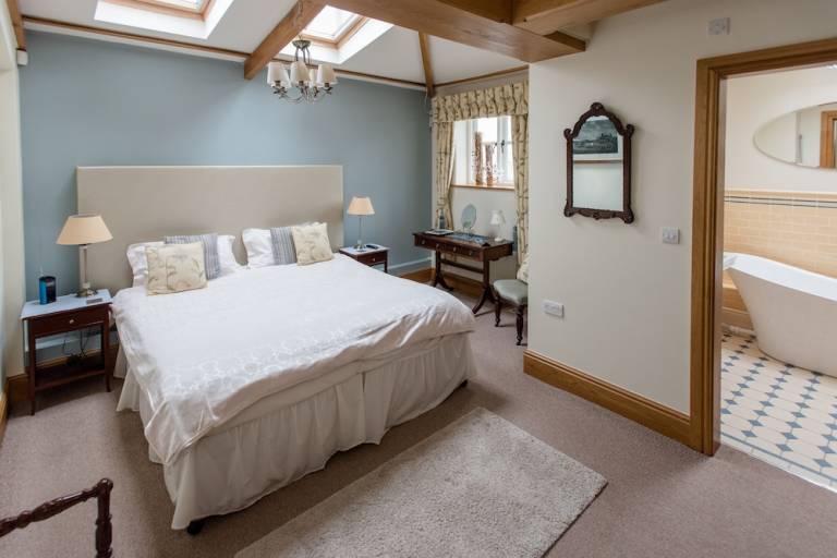 Bed and breakfast  Birkenhead
