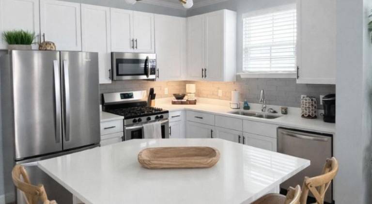 Ample vacation home | Pets are welcome — photo 2