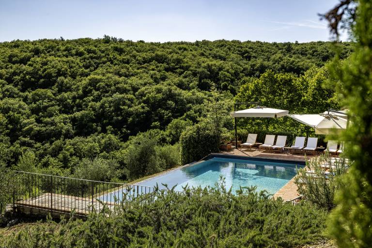 Villa with yard, private pool & barbeque | Pool view in Castellina in Chianti