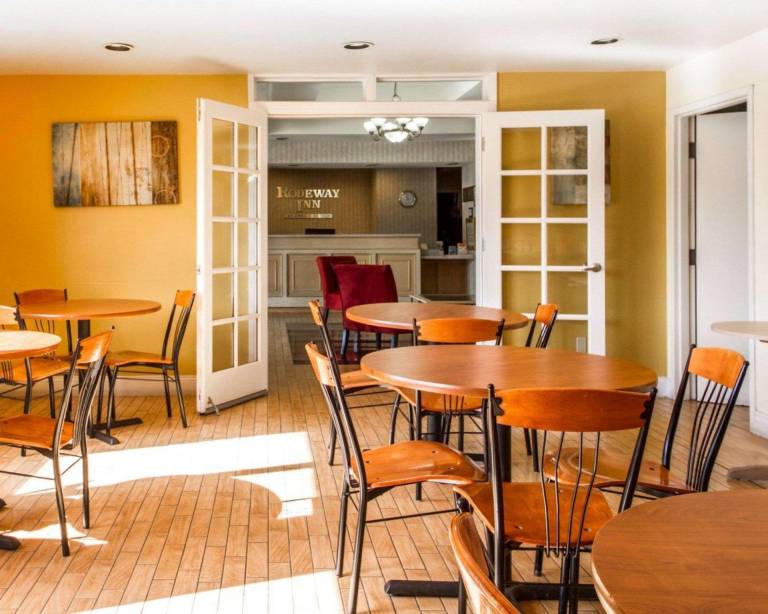 Rodeway Inn Watsonville — photo 5