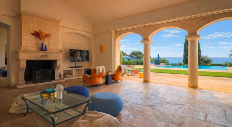 Spacious villa with yard, patio & private pool | Good for workation | Pet-friendly — photo 2