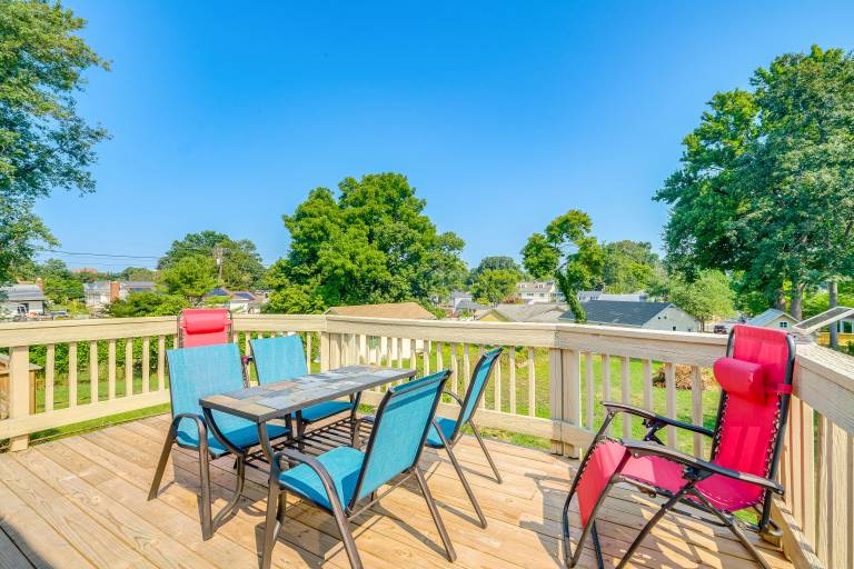 Rockville Home w Spacious Yard 17 Mi to DC