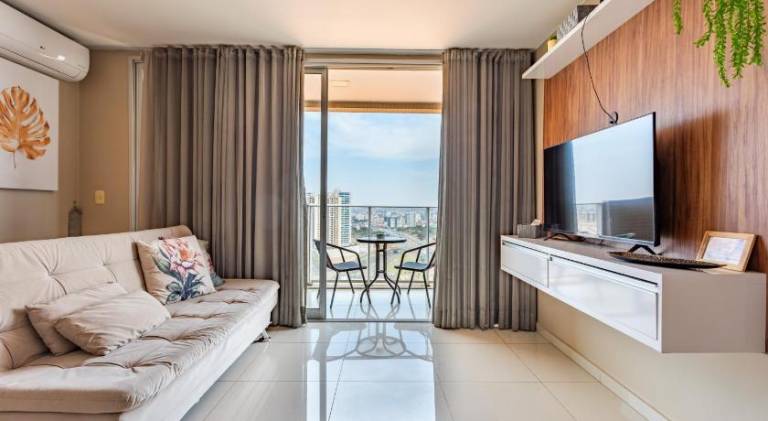 Holiday apartment with 2 rooms for 6 persons in Brasília
