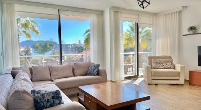 Fully equipped charming rental apartment with terrace | Next to the beach | Suitable for remote work | Dogs allowed in Mugla