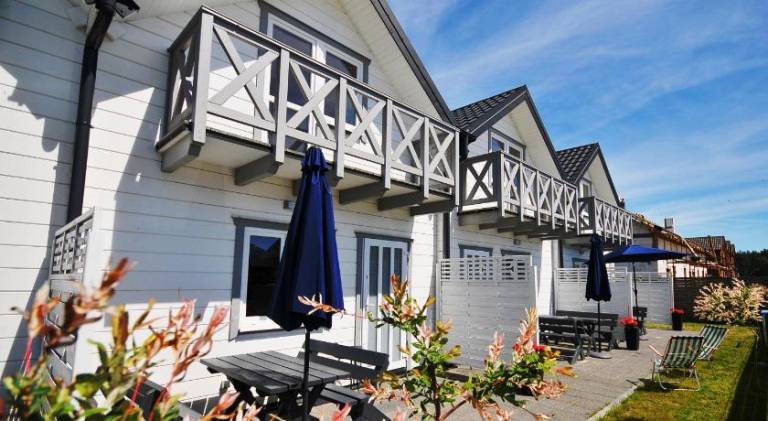 Pleasant lodge with barbeque, yard & patio | Pet-friendly — photo 5