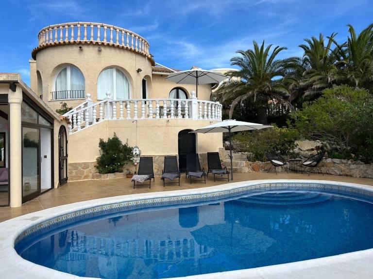 Villa Cumbre del Sol