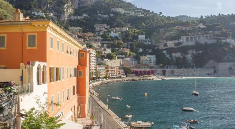 Serviced apartment with 2 rooms for 6 persons in Beaulieu-sur-Mer