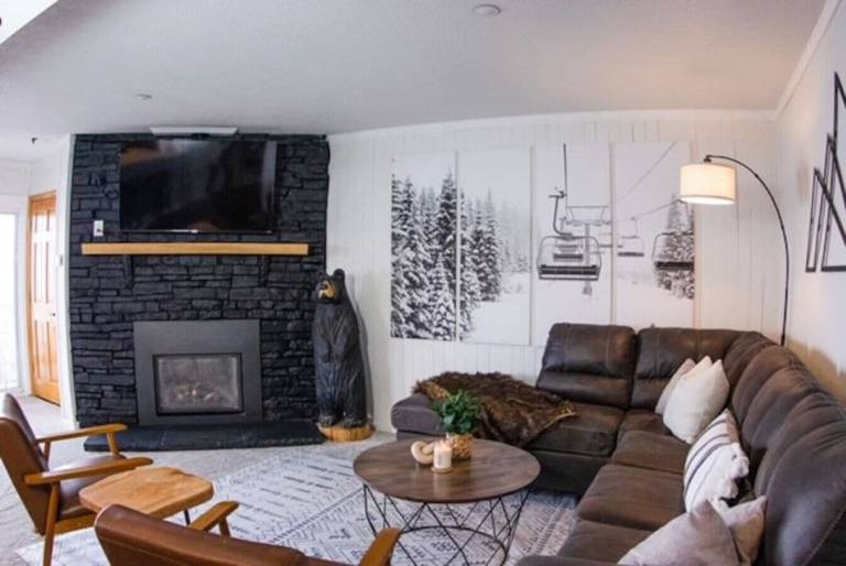 Condo Snowshoe