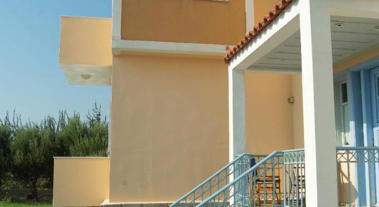 Villa with yard, private pool & grill | Suitable for remote work — photo 4