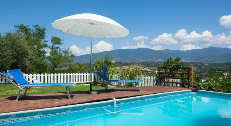 Villa with garden, patio & hot tub in Figline e Incisa Valdarno