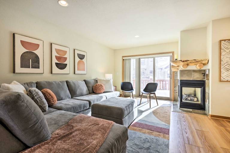 Winter Park Townhome w/ Hot Tub, Ski Shuttle! — photo 5