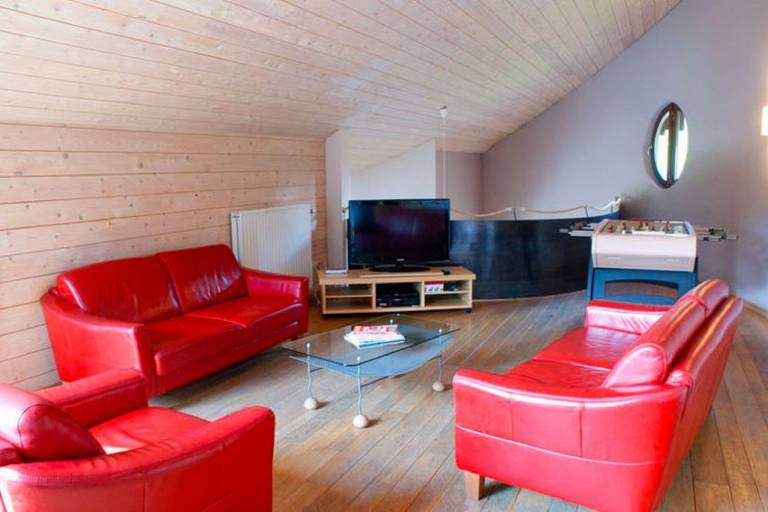 Children-friendly villa with sauna, yard & barbeque | Nature view | Pets are welcome — photo 2