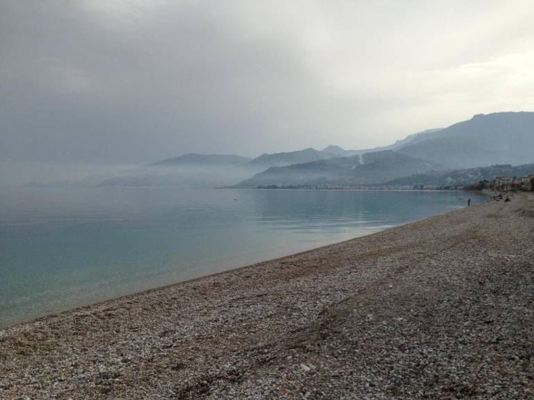 Διαμέρισμα Ακράτα