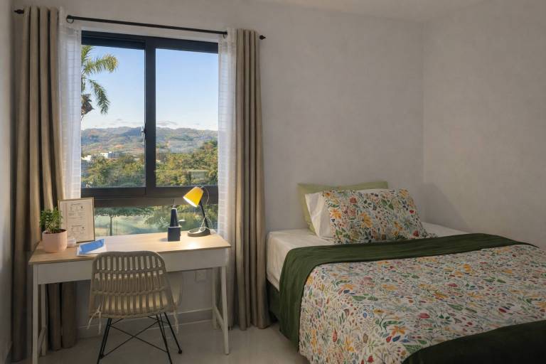 Rental apartment with pool | City view — photo 4