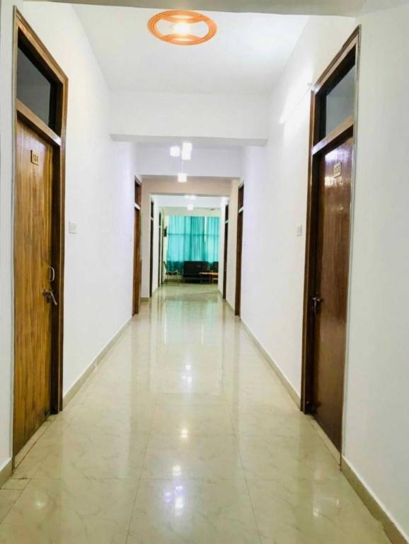 Hotel Loknath Inn in Lucknow