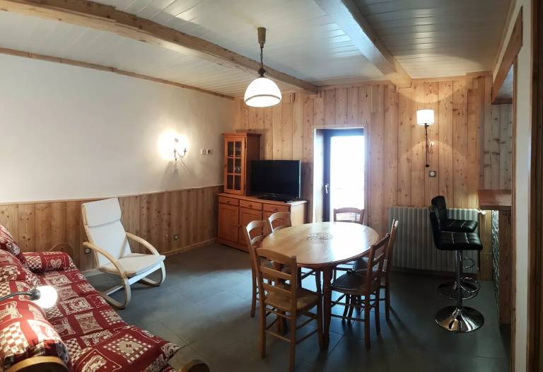 Apartment with 2 rooms for 6 persons in Val-Cenis