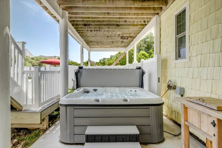 House with grill & private pool — photo 3