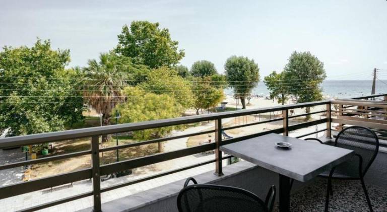 Aqua Beachfront Elegant Hotel — photo 4