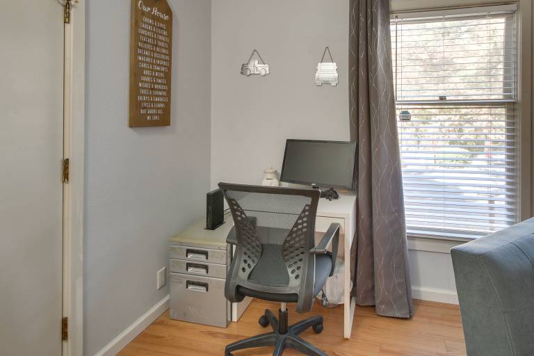 Dog Friendly! Hot Springs Condo w/ Private Balcony — photo 5