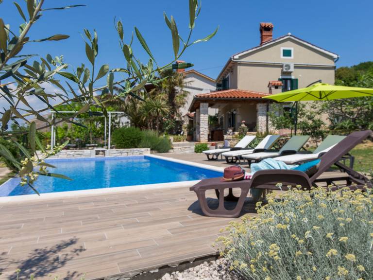 Ferienhaus in Viškovići, Sveti Lovreč Labinski f&uuml;r max. 4 Personen