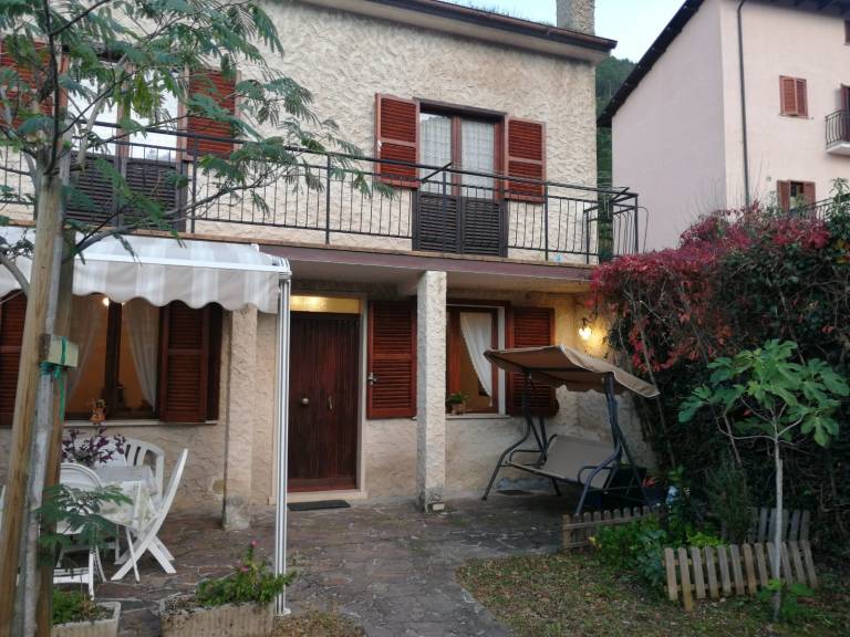 Casa  Pratola Peligna