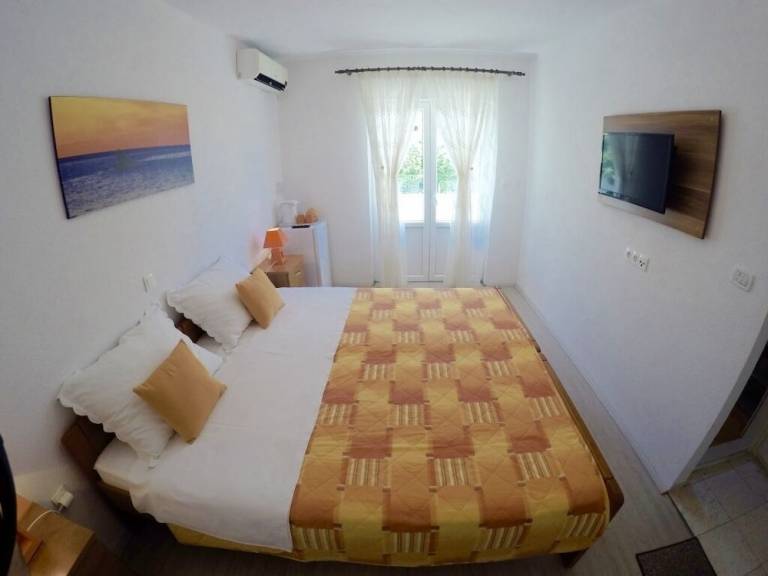 Szállás Hvar