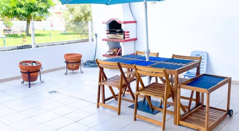 Beach House in Vilamoura: Terrace+pool — photo 5
