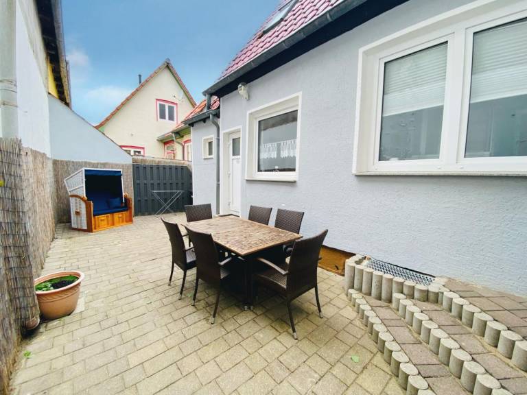 Wonderful rental apartment with terrace | Beach nearby | Pets are welcome — photo 2