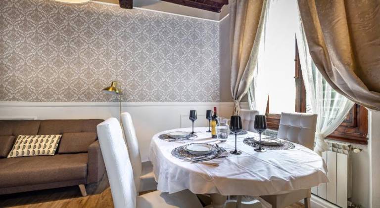 Holiday apartment with jacuzzi | Near Florence Cathedral | Good for workation | Pet-friendly — photo 2