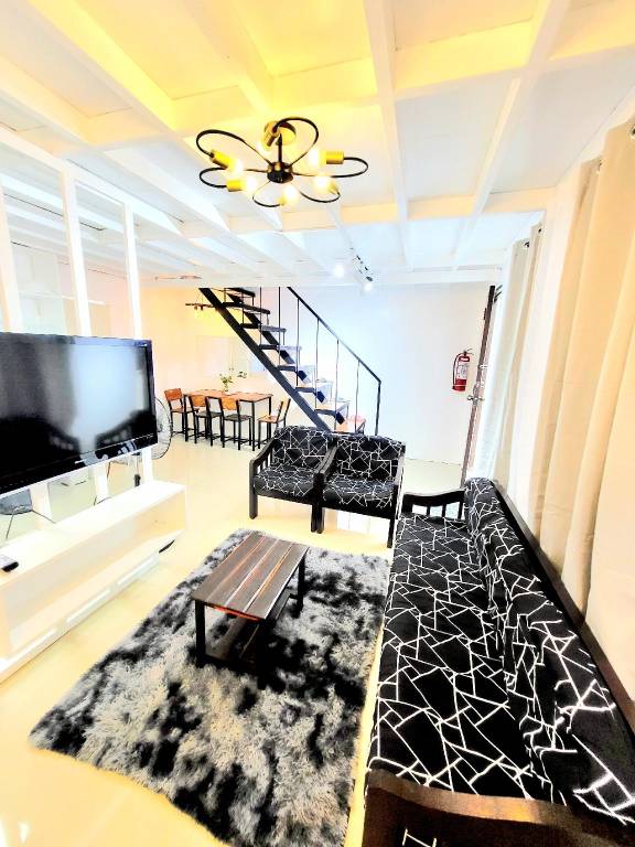 Tagaytay Green Cabin Free Parking Over 8pax 0201 — photo 2